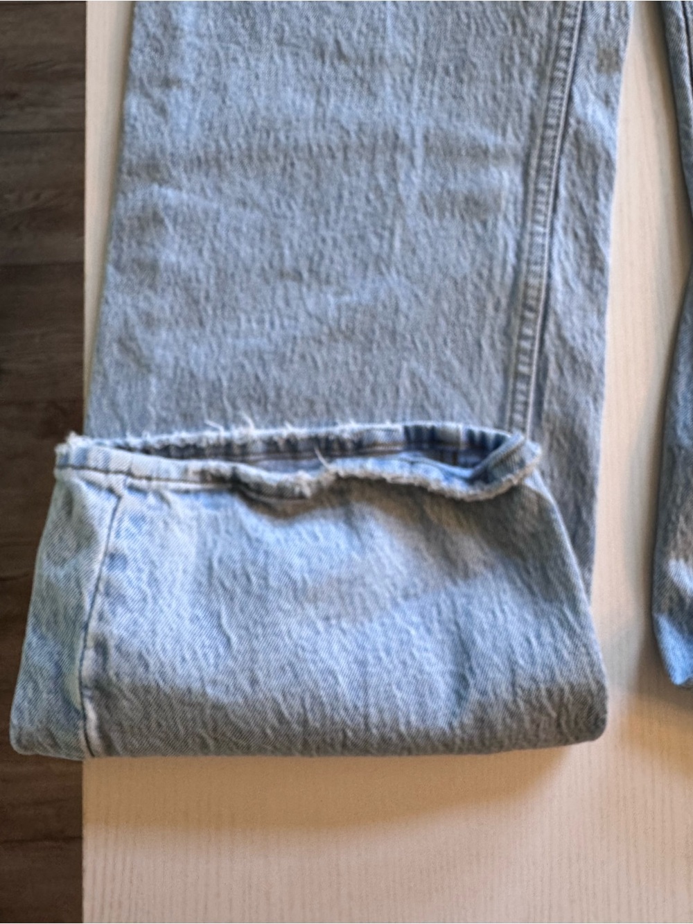 Abercrombie & Fitch High Rise 90s Relaxed Jeans Sz 28 Light Wash - Picture 5 of 11